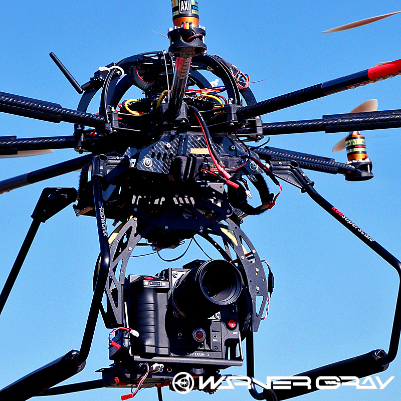 大型ドローン空撮 RED